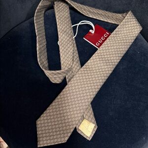 Gucci Brown Patterned Silk Tie